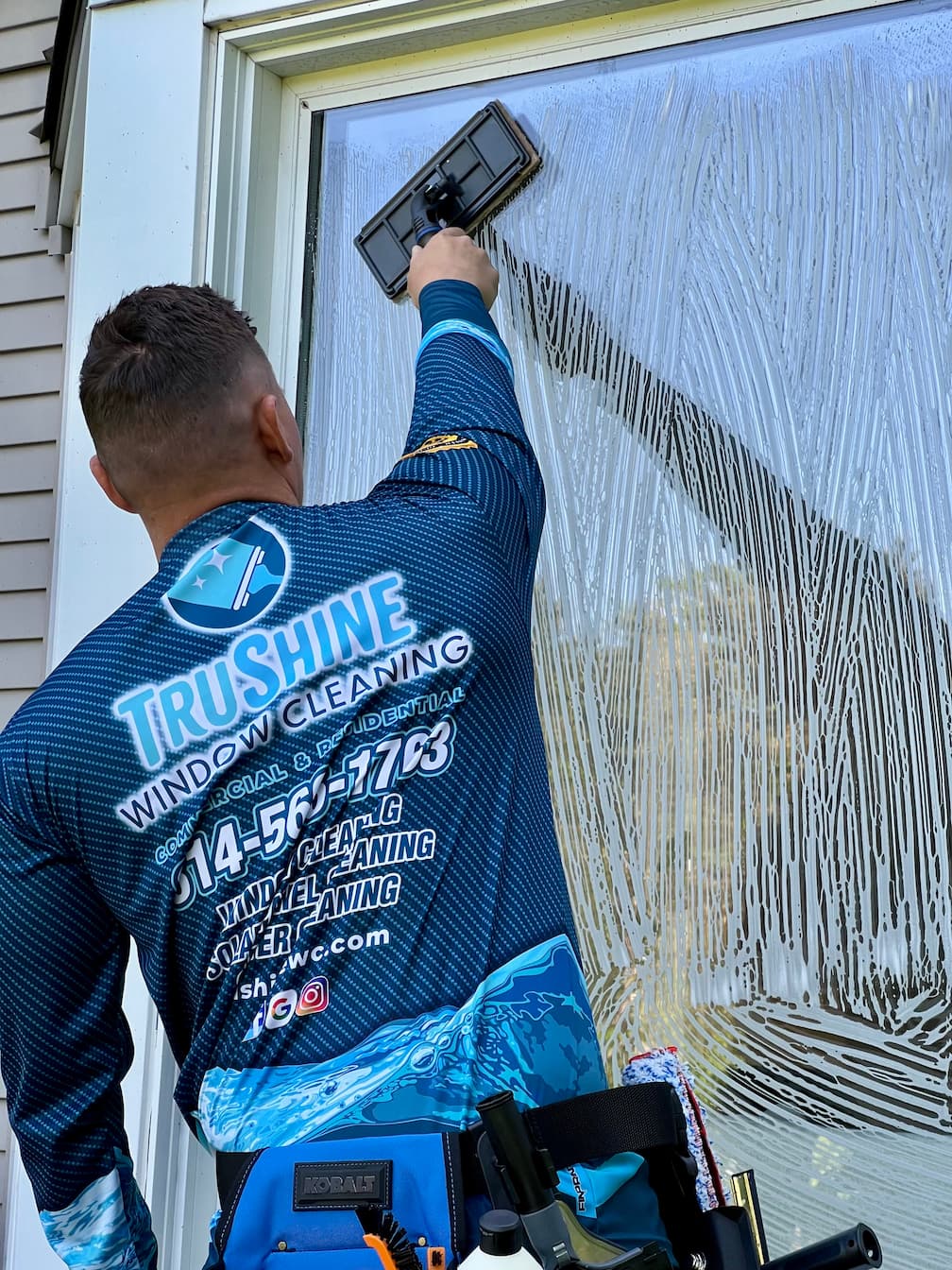 Example of our window cleaning service 12